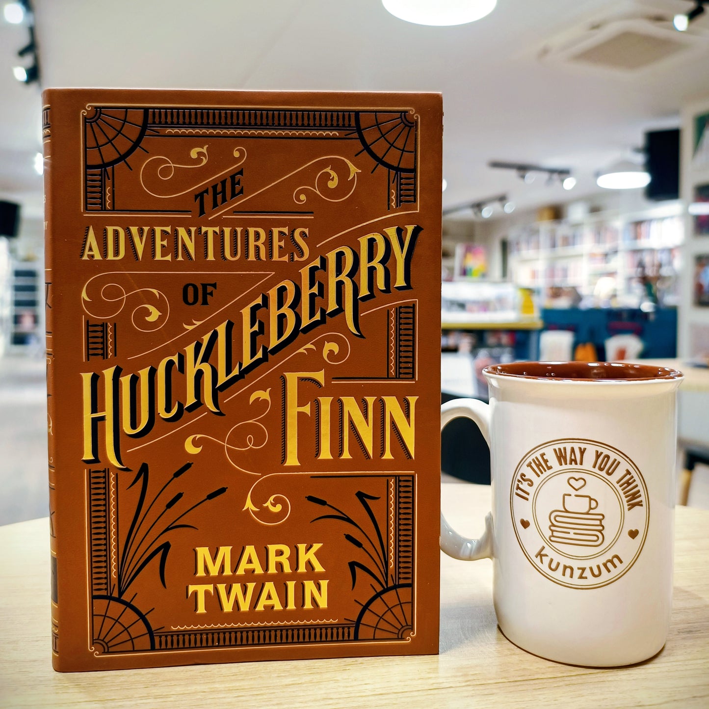 The Adventures of Huckleberry Finn (Barnes & Noble Collectible Flexibound Editions) by Mark Twain