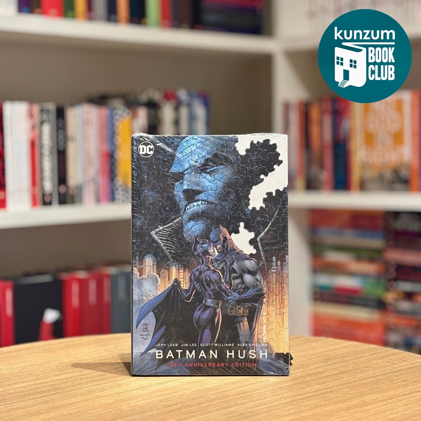 Batman: Hush (20th Anniversary Edition)
