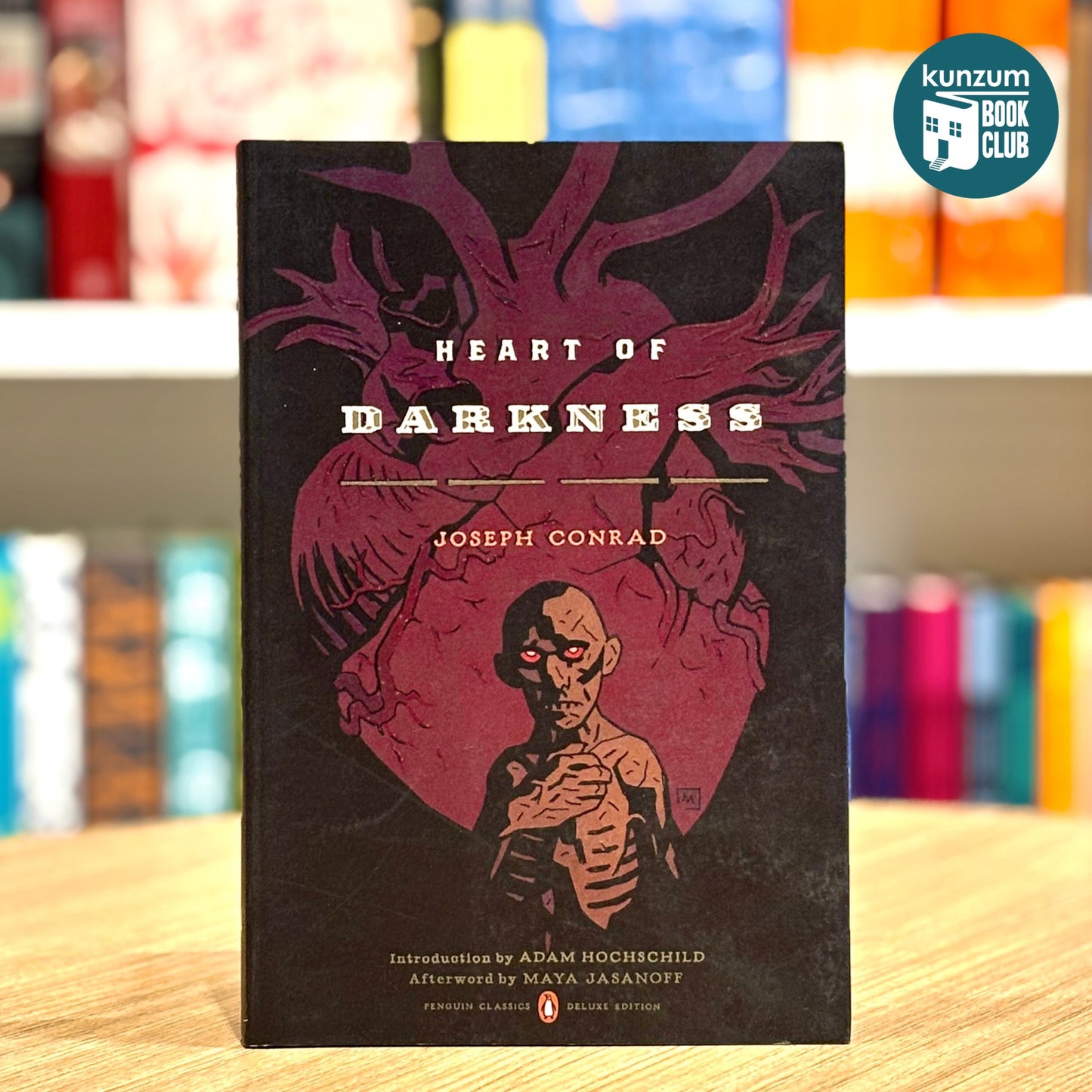 Heart of Darkness (Penguin Classics Deluxe Edition) by Joseph Conrad