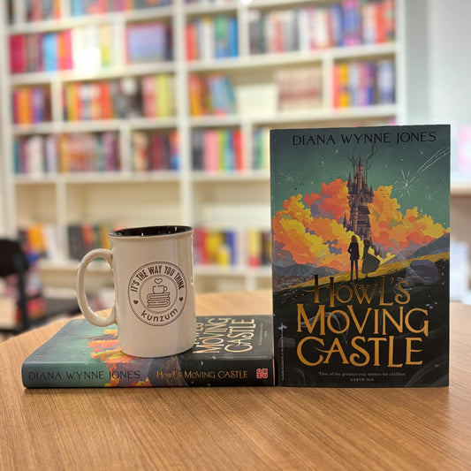Howl's Moving Castle by Diana Wynne Jones (HARDCOVER)