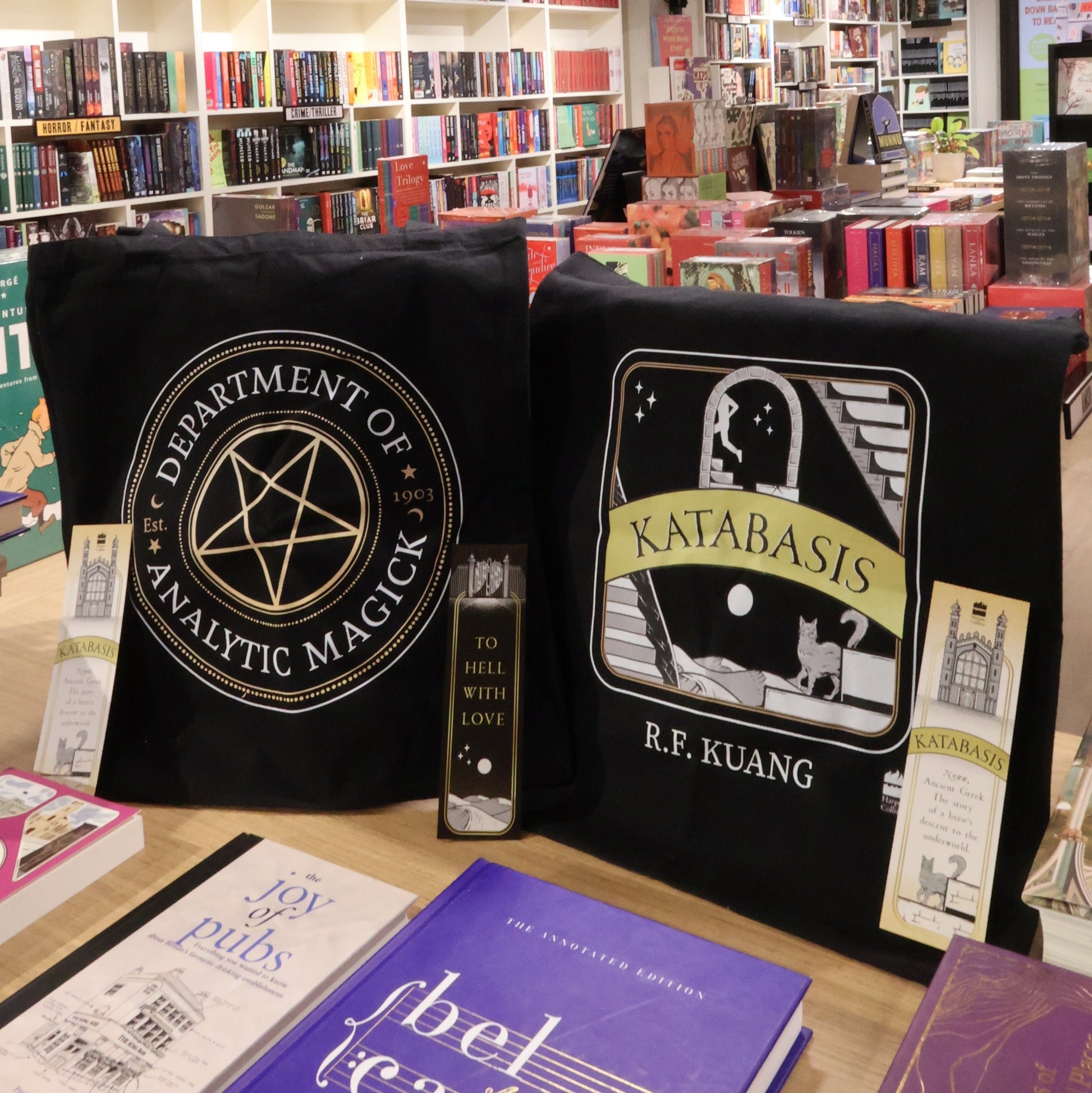 Tote bag